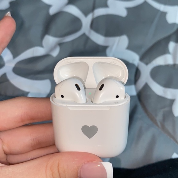 Apple Other - Airpods second 2nd generation (mic to speak doesn’t work but can still listen)